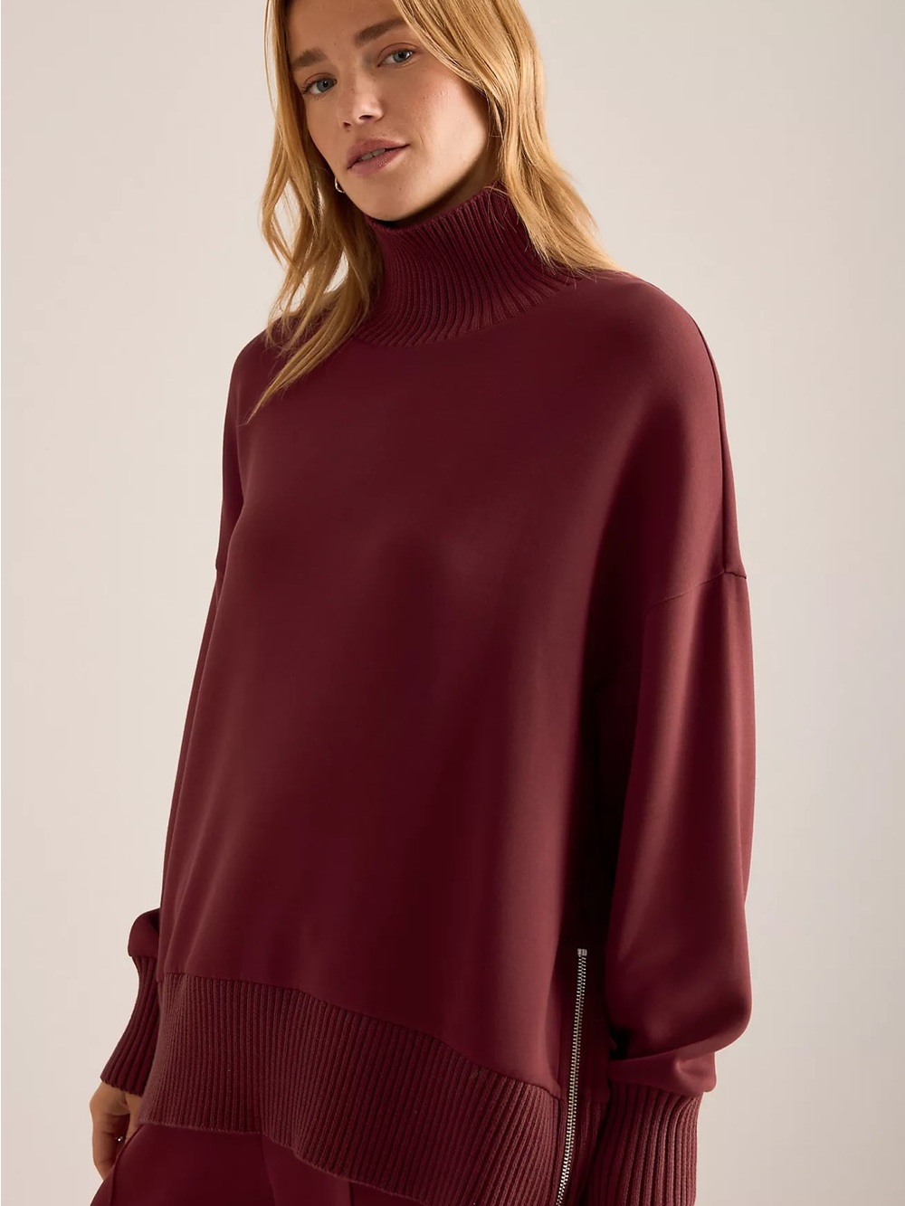 Varley Doublesoft Ref Wine Ribbed Turtleneck Side-Zip Sweater Women’s Small